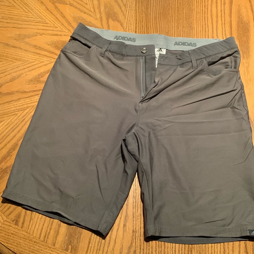 Golf shorts